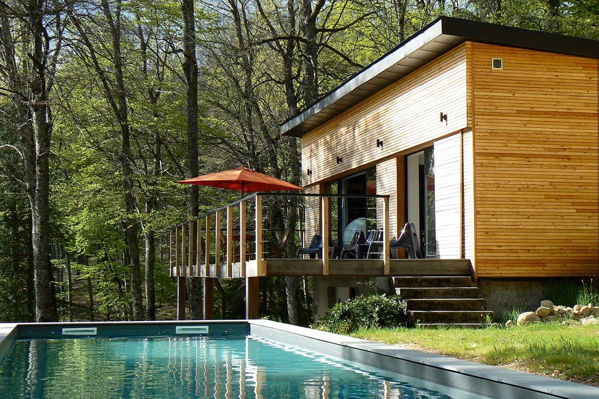 Gîte de Lestrade - Lac de St Etienne Cantalès - Piscine